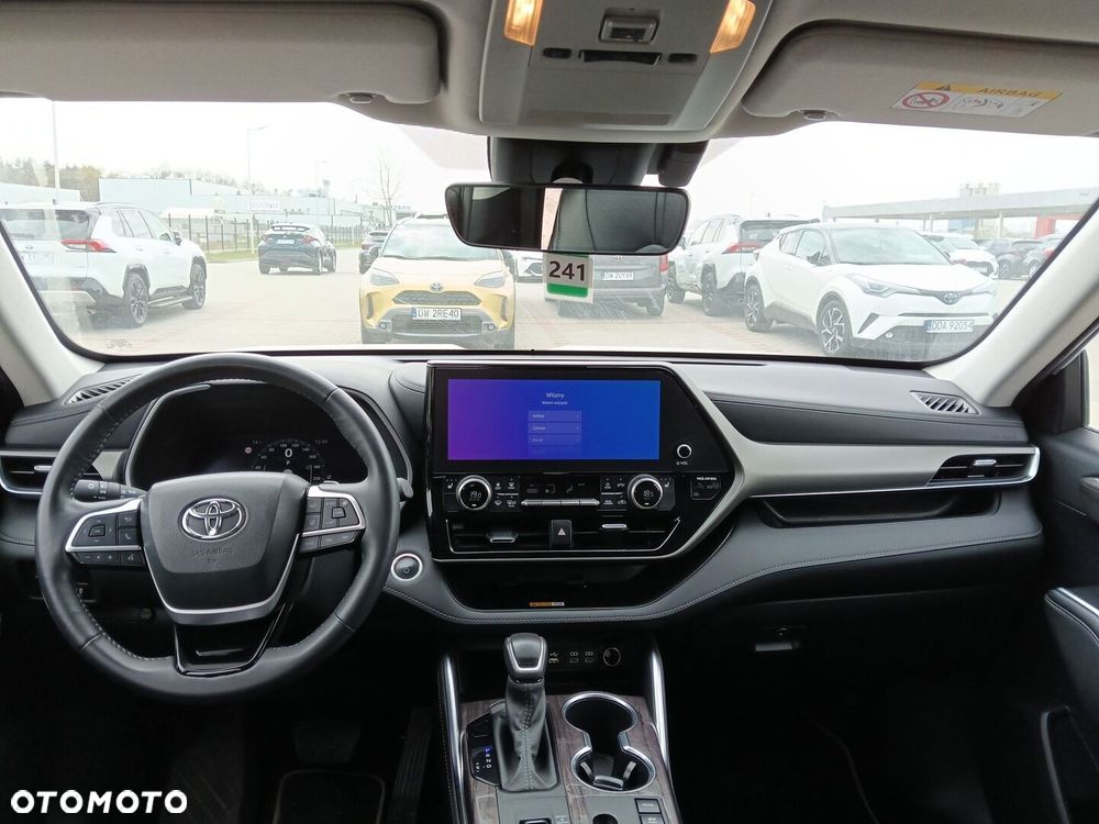 Toyota Highlander - 3