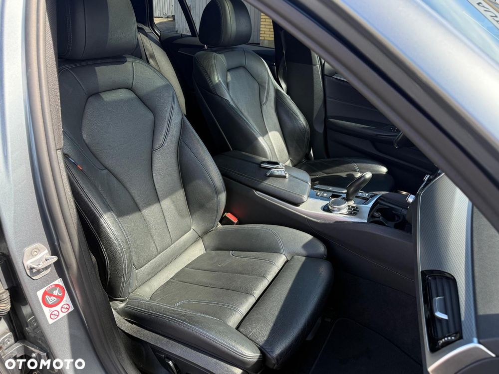 BMW Seria 5 520d M Sport Edition - 14