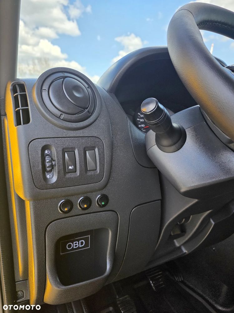 Renault MASTER 2,3 DCI 145 KONNA DOKA BRYGADÓWKA 7 OSOBOWA KLIMA WEBASTO SKRZYNIA 3,4M 150T/KM PRZEBIEGU GWARANCJA BLIŻNIAKI DO 3,5T - 14