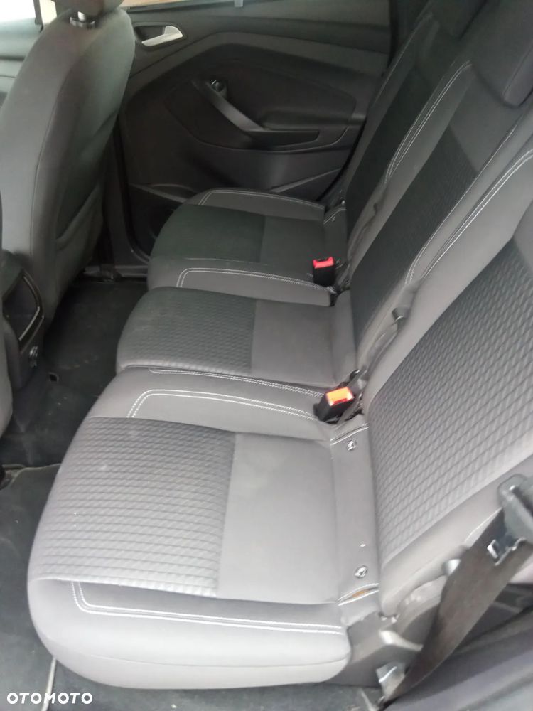 Ford C-MAX - 16