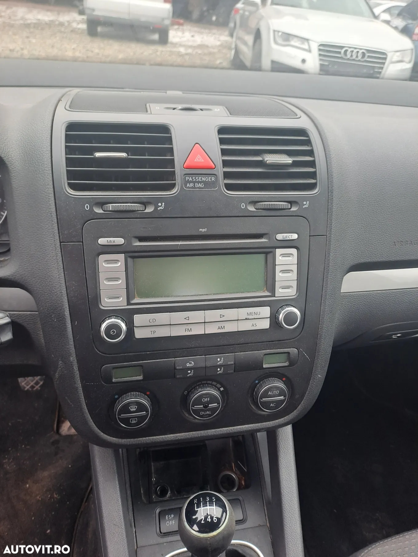Dezmembram Volkswagen Golf V Break 2008 - 6
