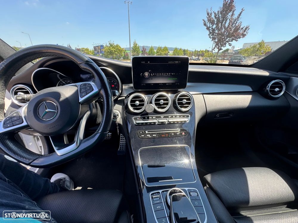 Mercedes-Benz C 350 e - 12