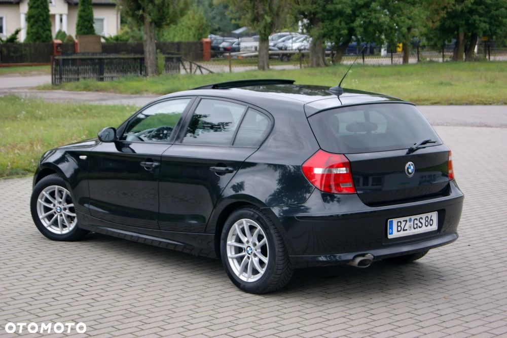 BMW Seria 1 120d - 14