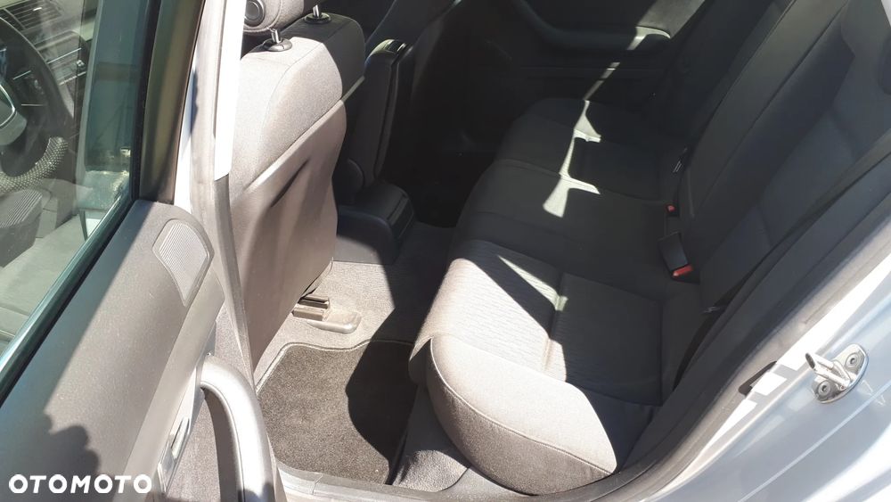 Audi A4 Limousine 1.9 TDI - 13