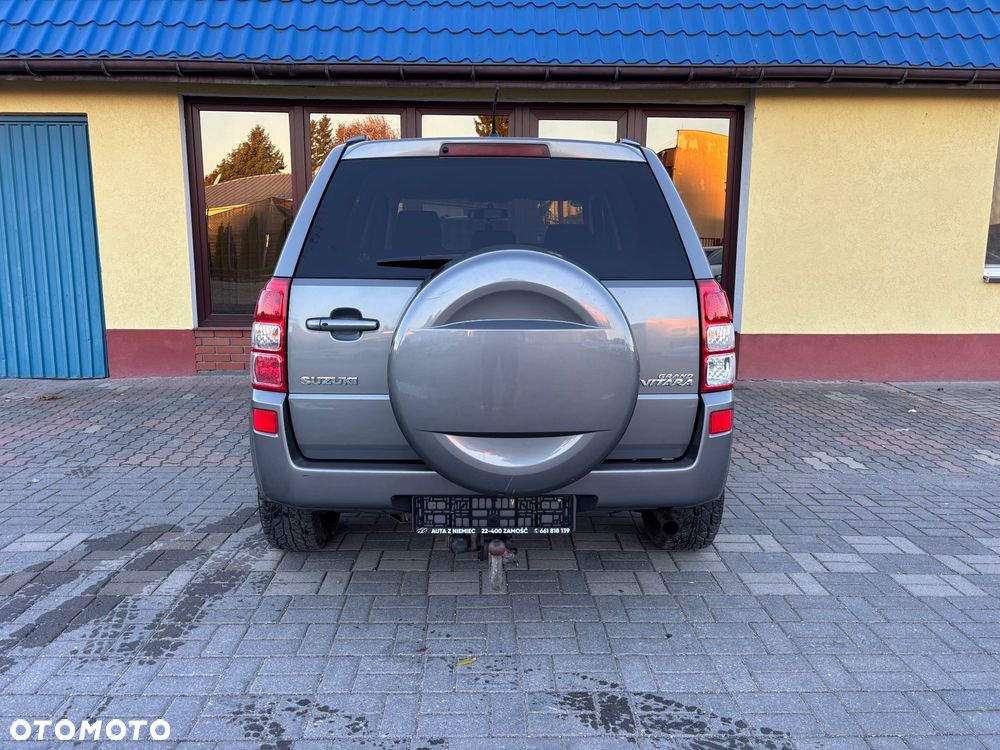Suzuki Grand Vitara 2.0 Comfort - 8
