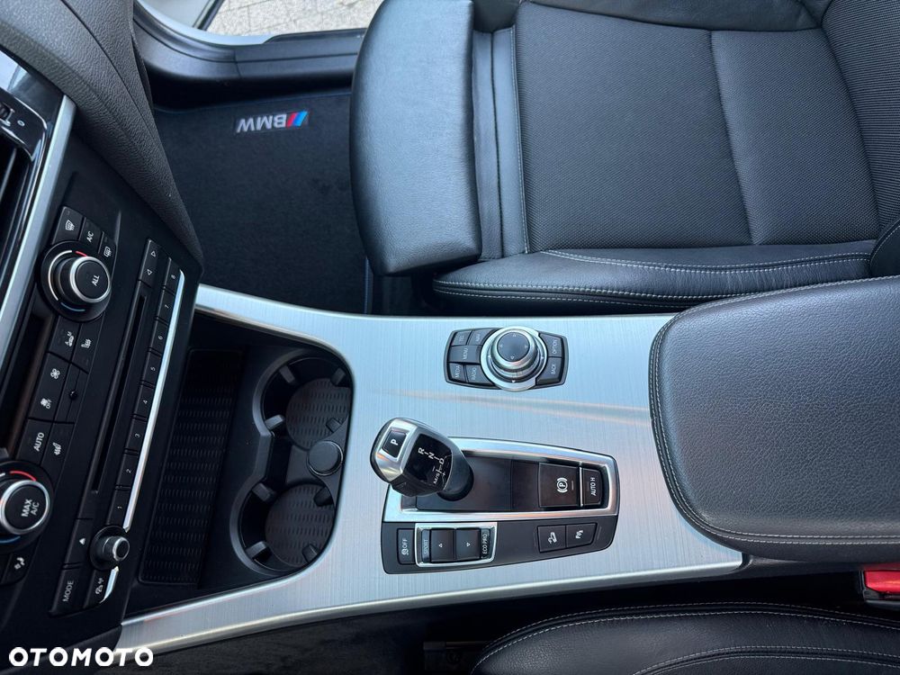 BMW X3 xDrive20d - 22