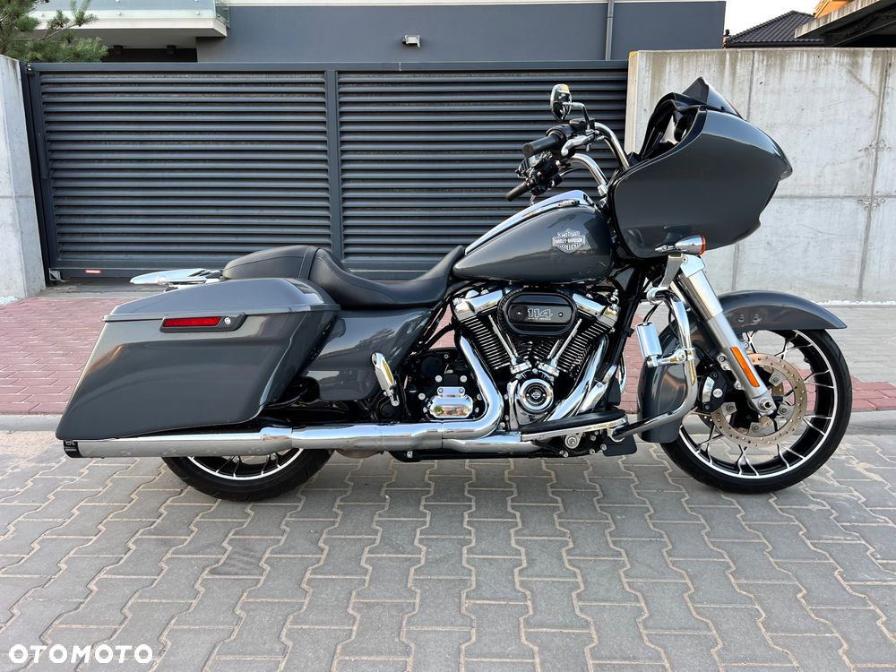 Harley-Davidson Touring Road Glide - 4