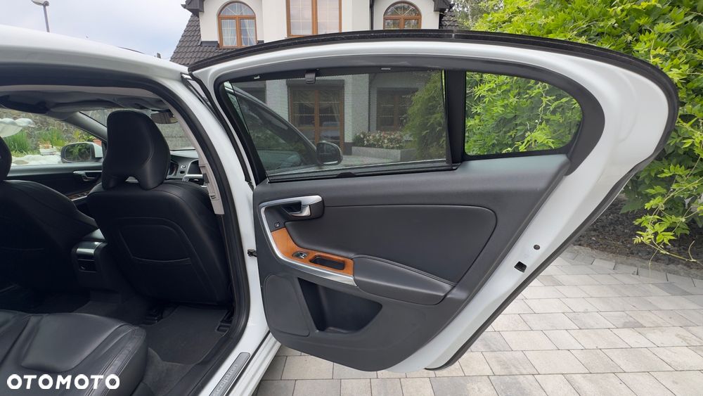 Volvo S60 - 23