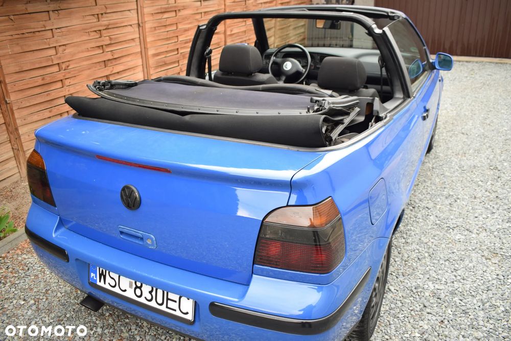 Volkswagen Golf 1.6 Comfortline - 11