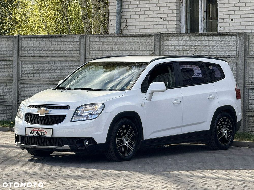 Chevrolet Orlando 1.8 LS - 23