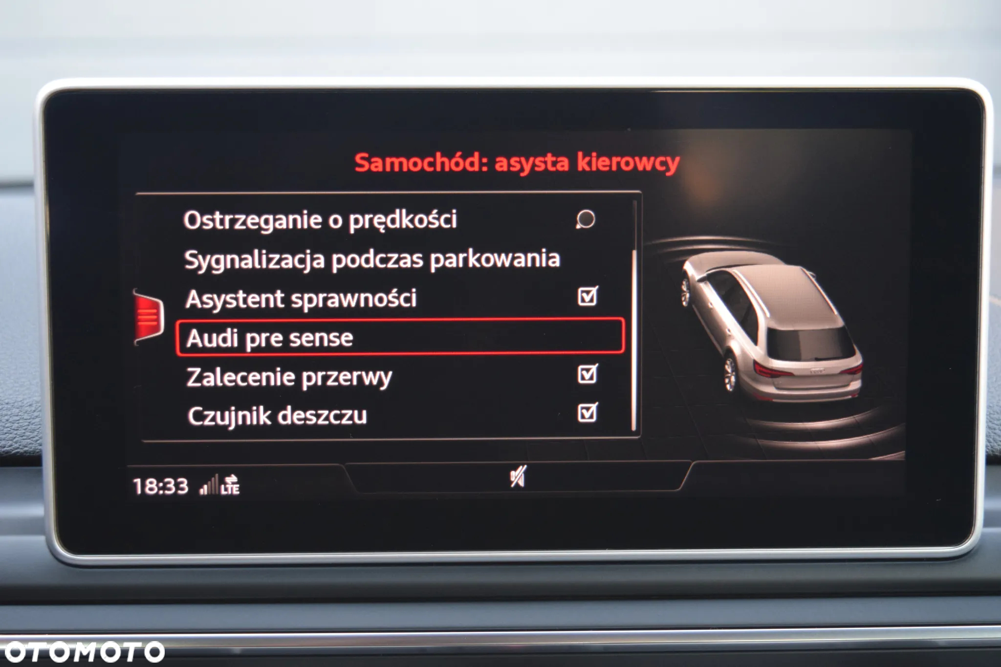Audi A4 Avant 2.0 TDI Design - 29