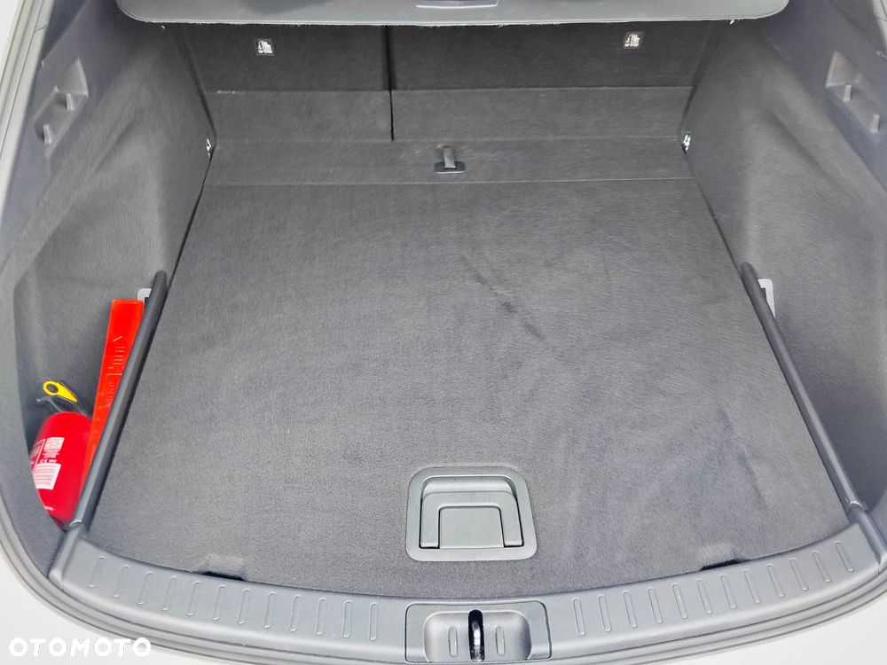 Toyota Corolla 1.8 Hybrid GPF Active - 12