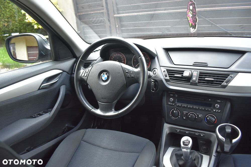 BMW X1 sDrive18d xLine - 20