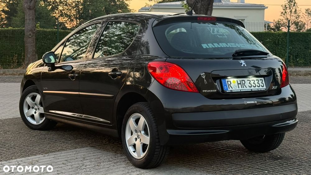 Peugeot 207 75 Urban Move - 25