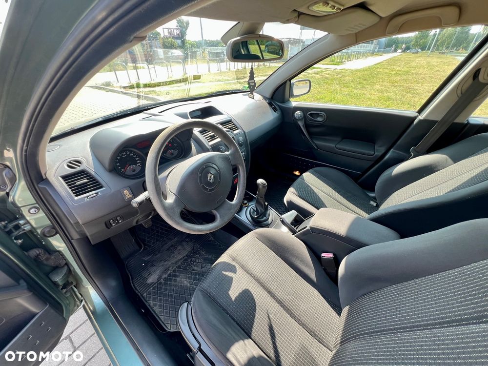 Renault Megane - 10