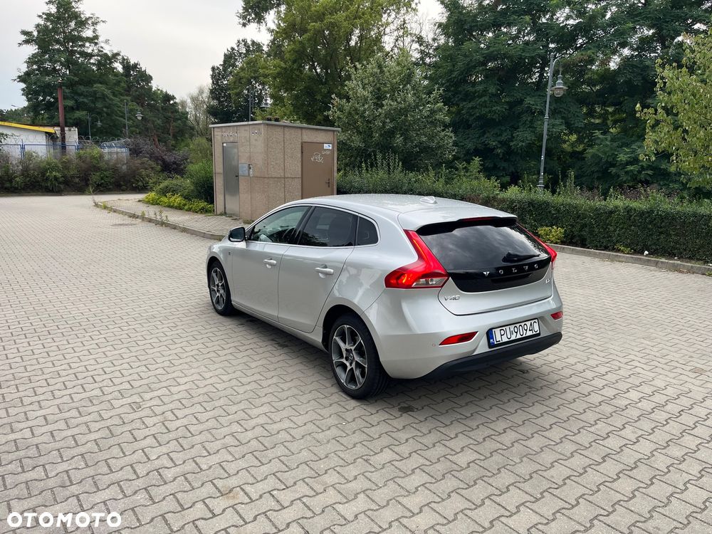 Volvo V40 D2 Drive-E Ocean Race - 10