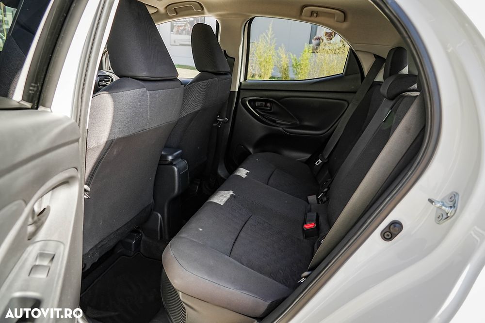 Toyota Yaris - 26