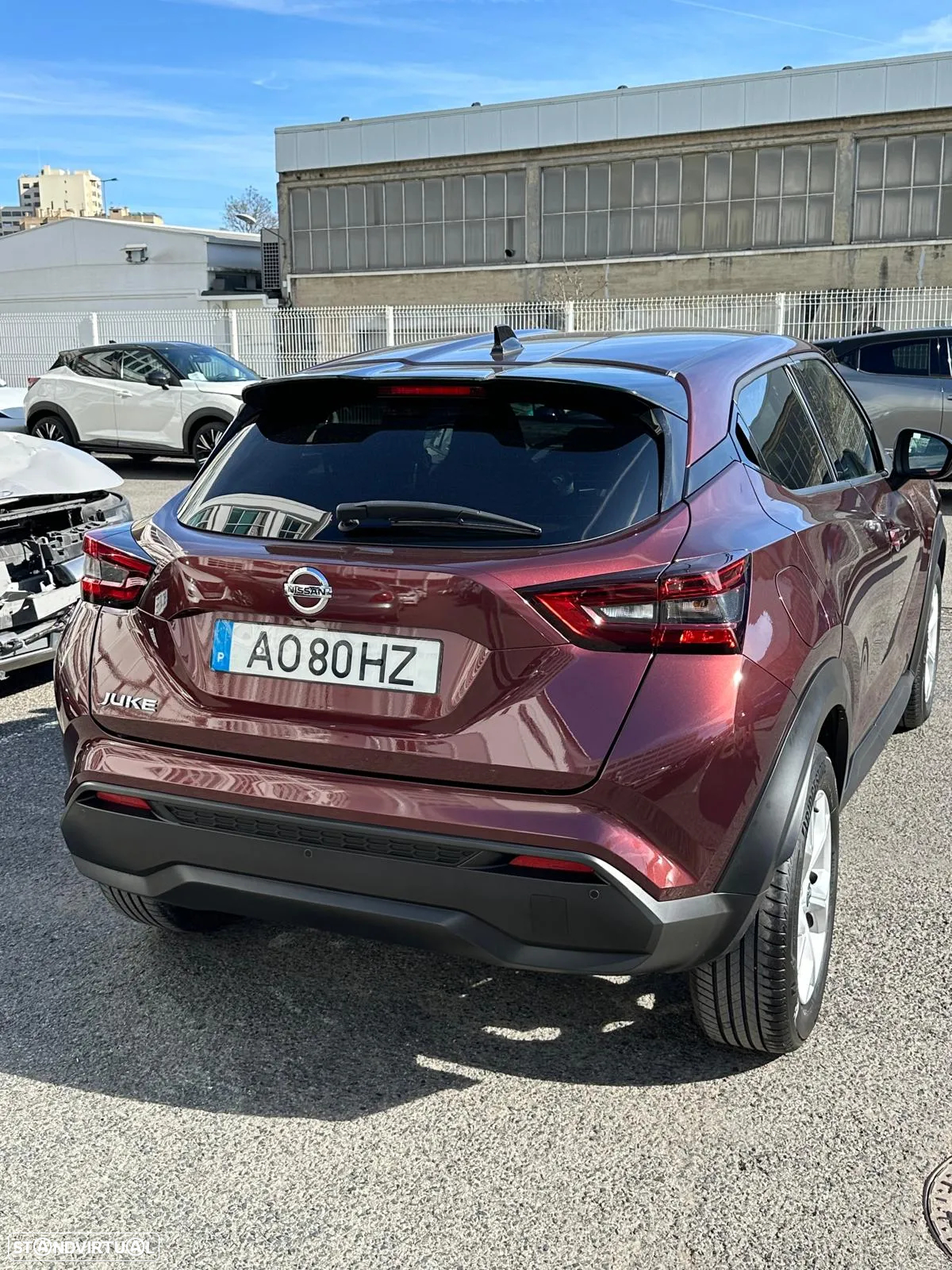 Nissan Juke 1.0 DIG-T N-Connecta NAV. DCT - 10