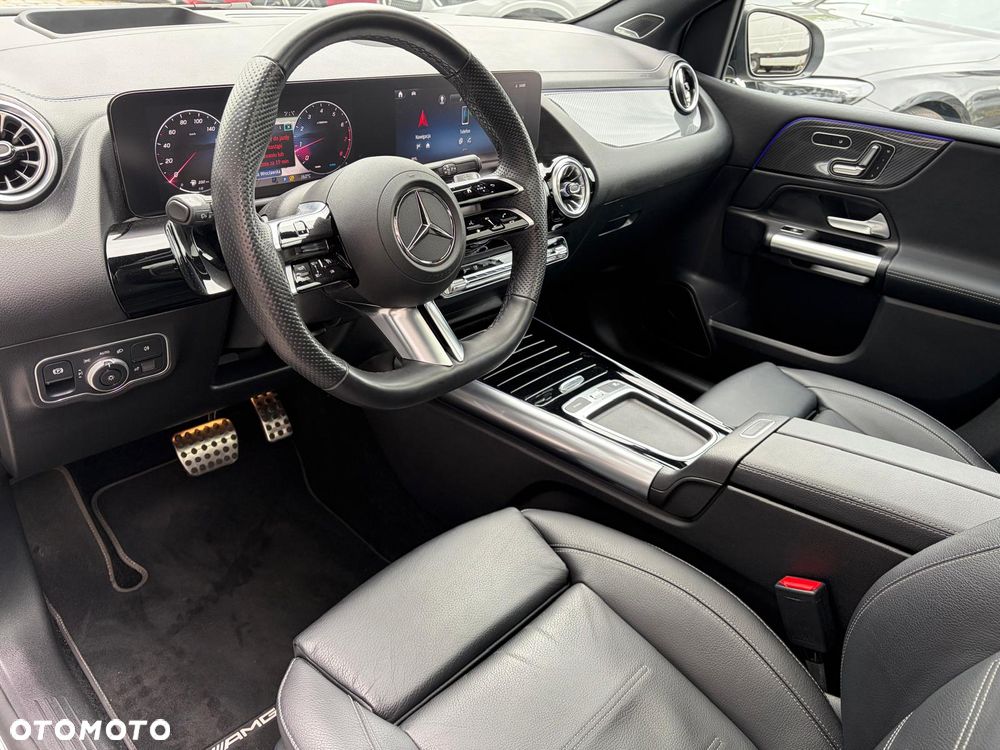 Mercedes-Benz Klasa B 250 4-Matic mHEV AMG Line 8G-DCT - 14