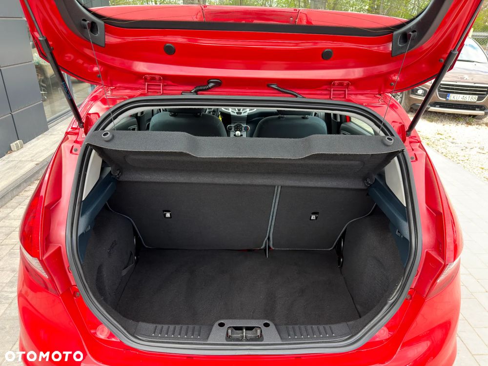 Ford Fiesta 1.6 TDCi Titanium - 25