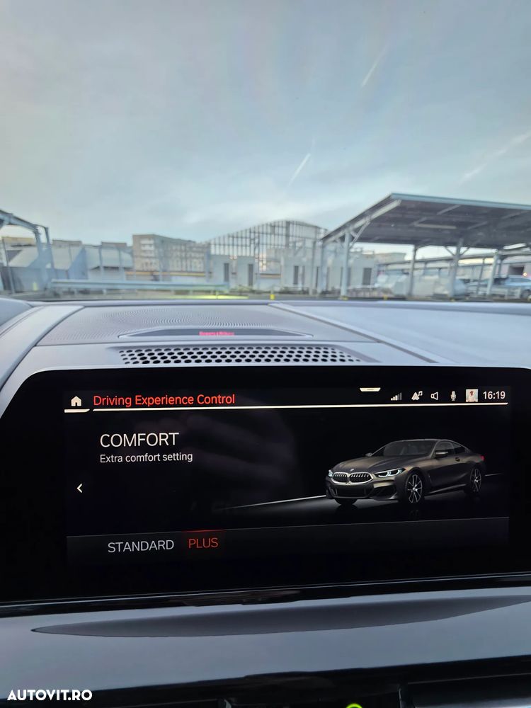 BMW M8 M850i xDrive - 20