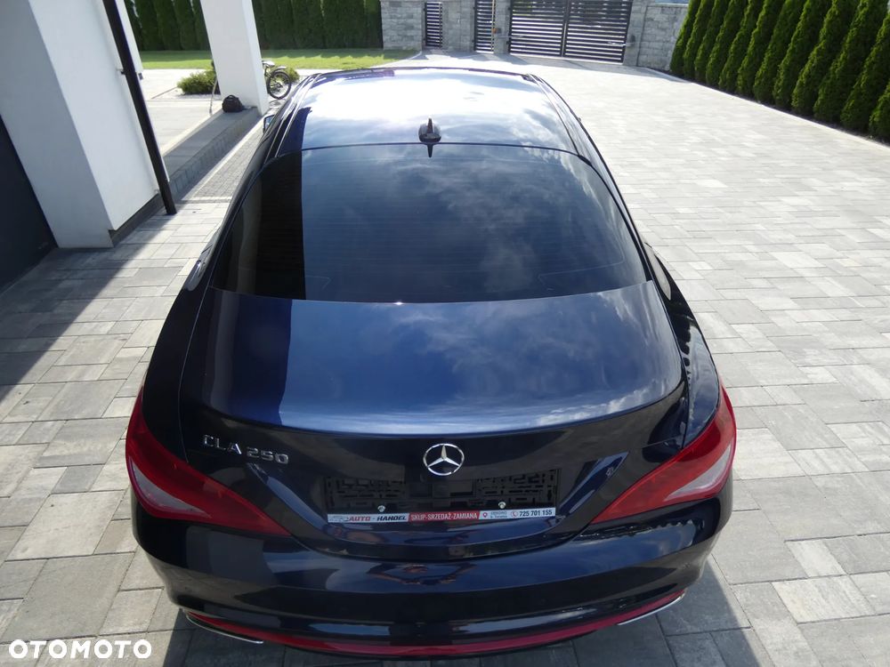 Mercedes-Benz CLA 250 Sport 4-Matic - 10