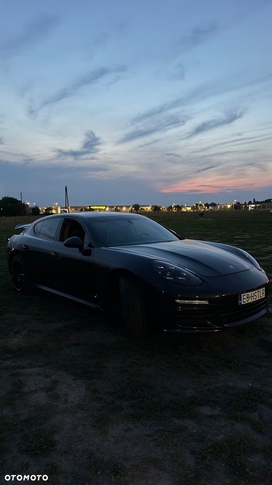 Porsche Panamera PDK - 13