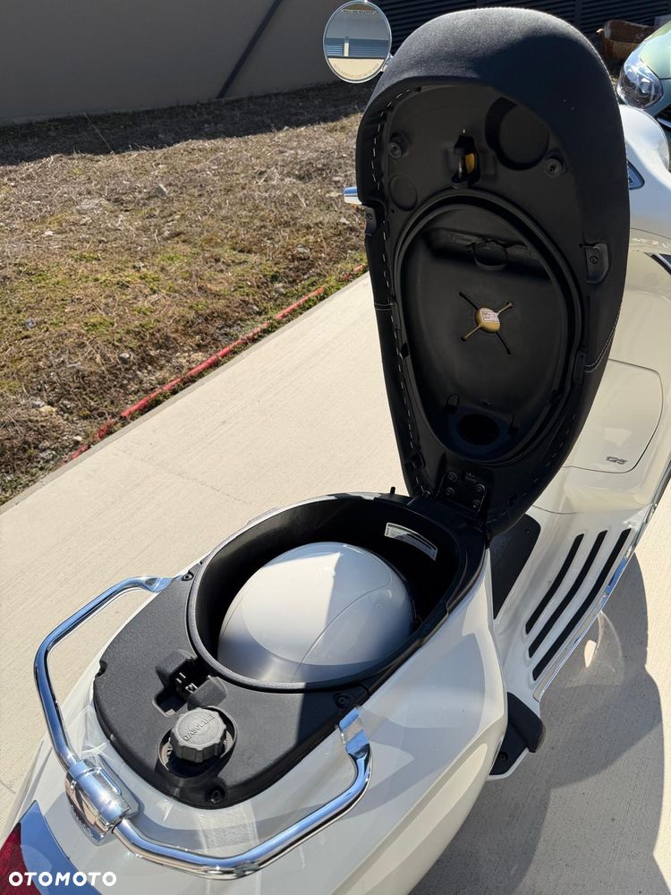 Vespa Primavera - 15