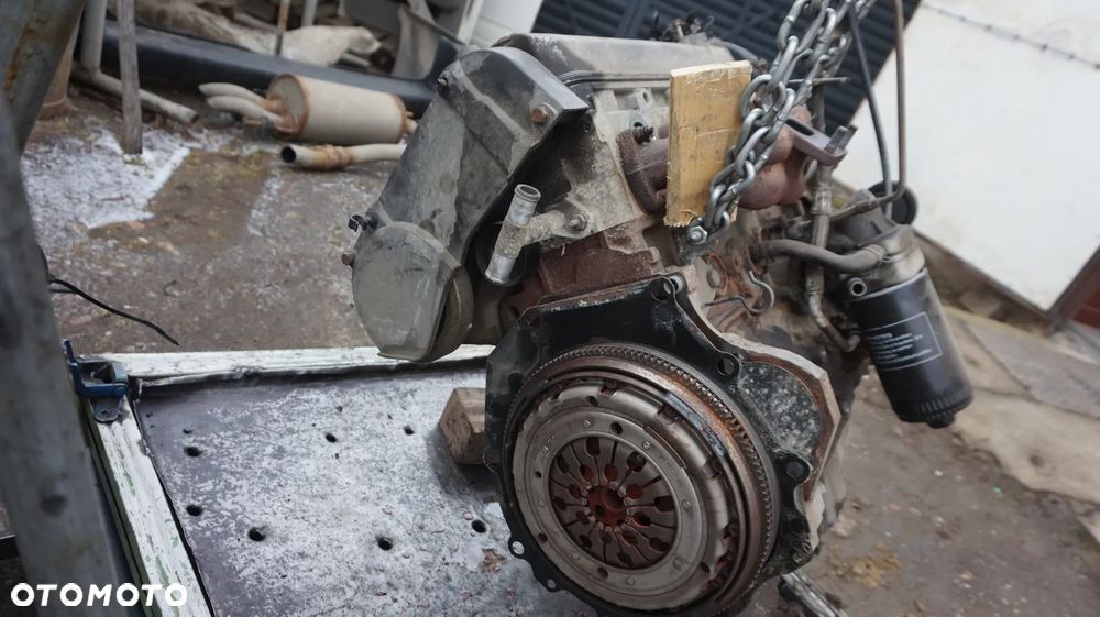 Volkswagen Transporter T4 2.5TDI AJT silnik 88KM pompa wtryskowa wtryskiwacze - 4