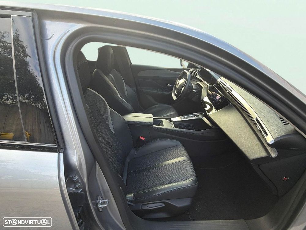 Peugeot 308 1.6 Hybrid Allure Pack e-EAT8 - 13