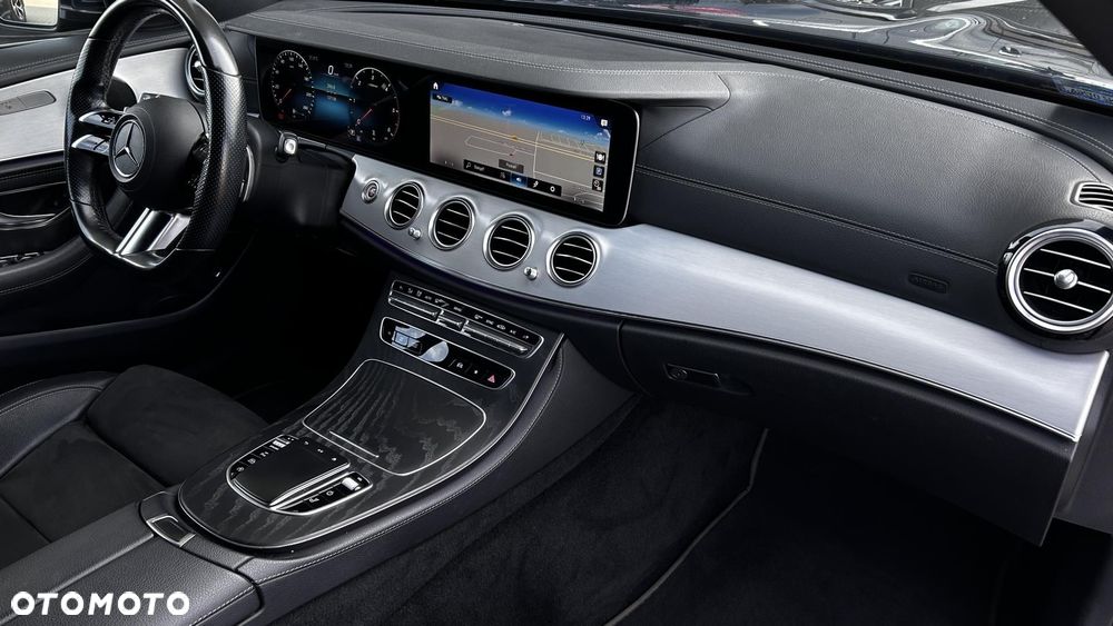 Mercedes-Benz Klasa E - 22