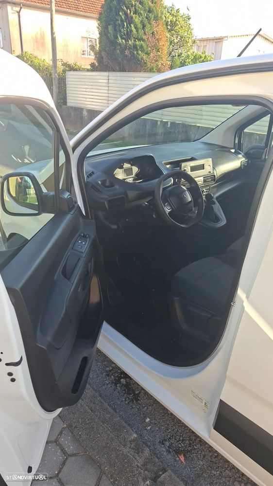 Peugeot VAR F; VER BHYB-K2F023 - 1