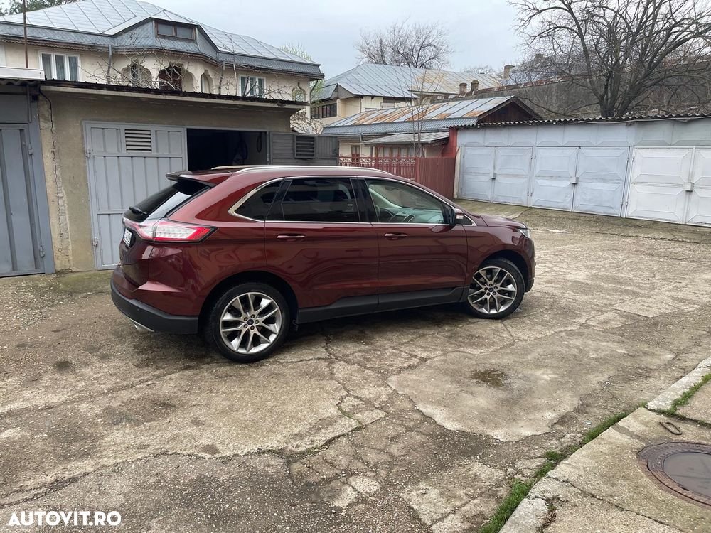Ford Edge 2.0 TDCi Powershift Titanium - 3