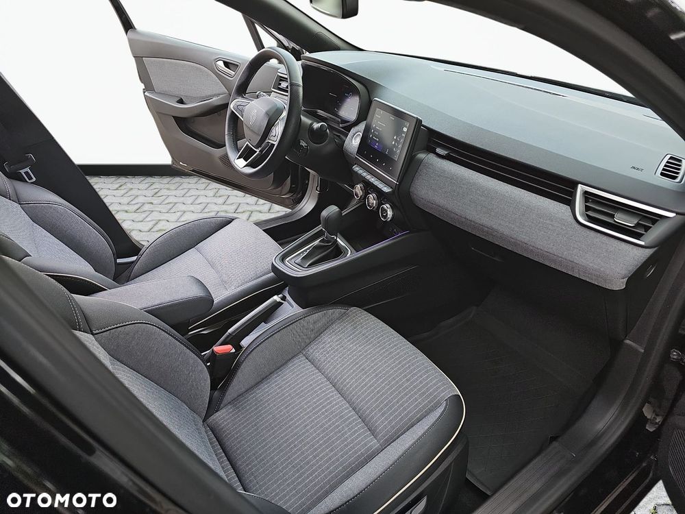 Renault Clio 1.6 E-TECH Full Hybrid 145 Techno - 29