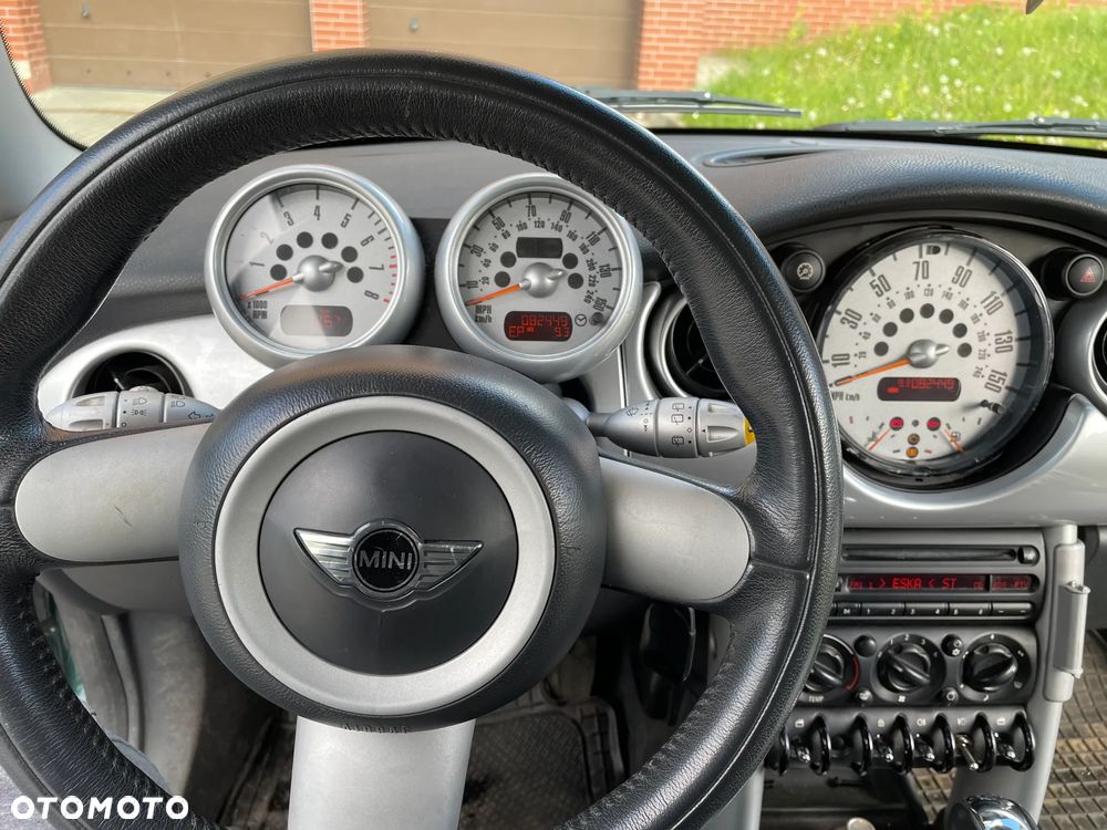 MINI Cooper Standard - 6
