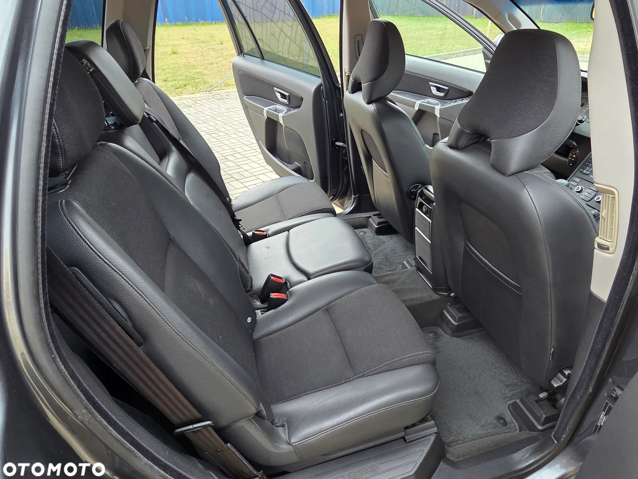 Volvo XC 90 D5 Momentum - 26
