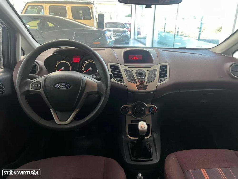 Ford Fiesta 1.4 TDCi Connection - 16