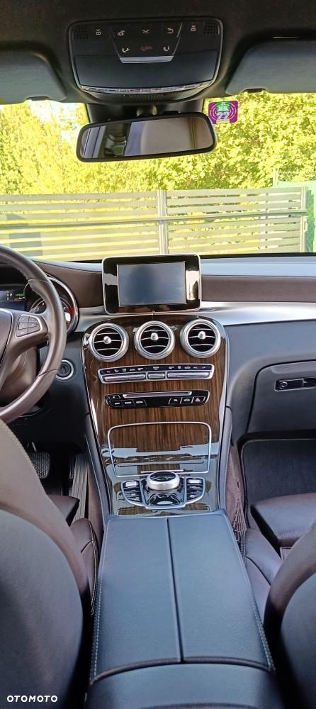 Mercedes-Benz GLC - 17