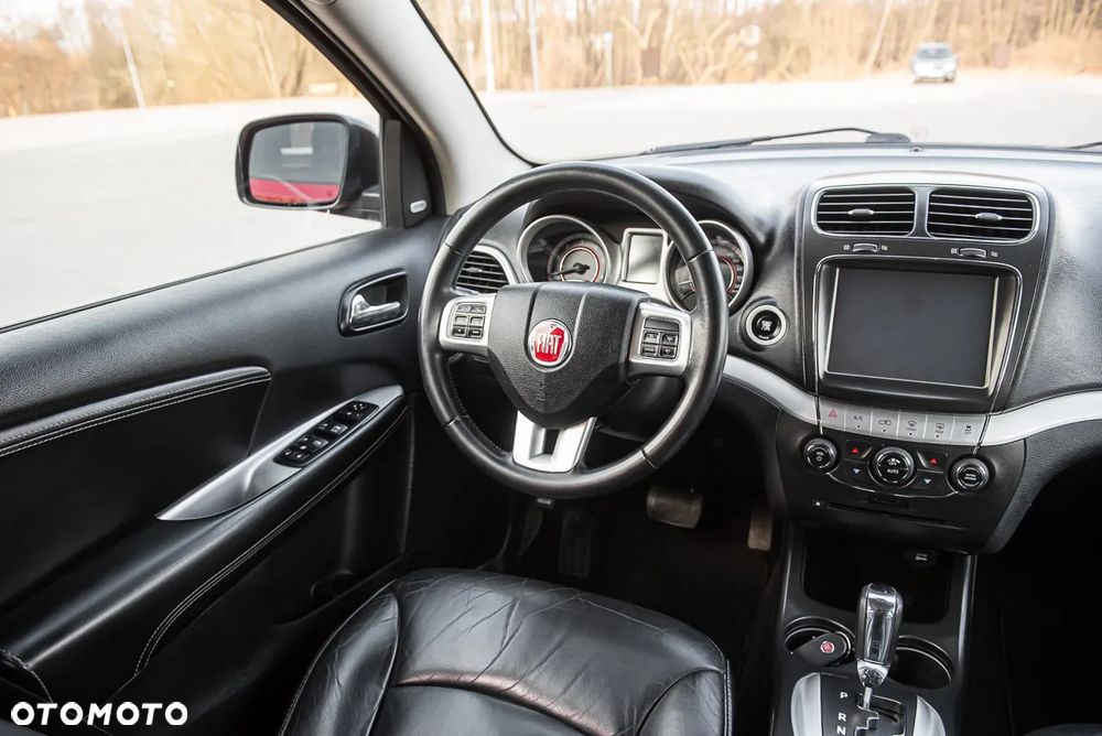 Fiat Freemont 2.0 Multijet 16V DPF Automatik Allrad Cross - 27