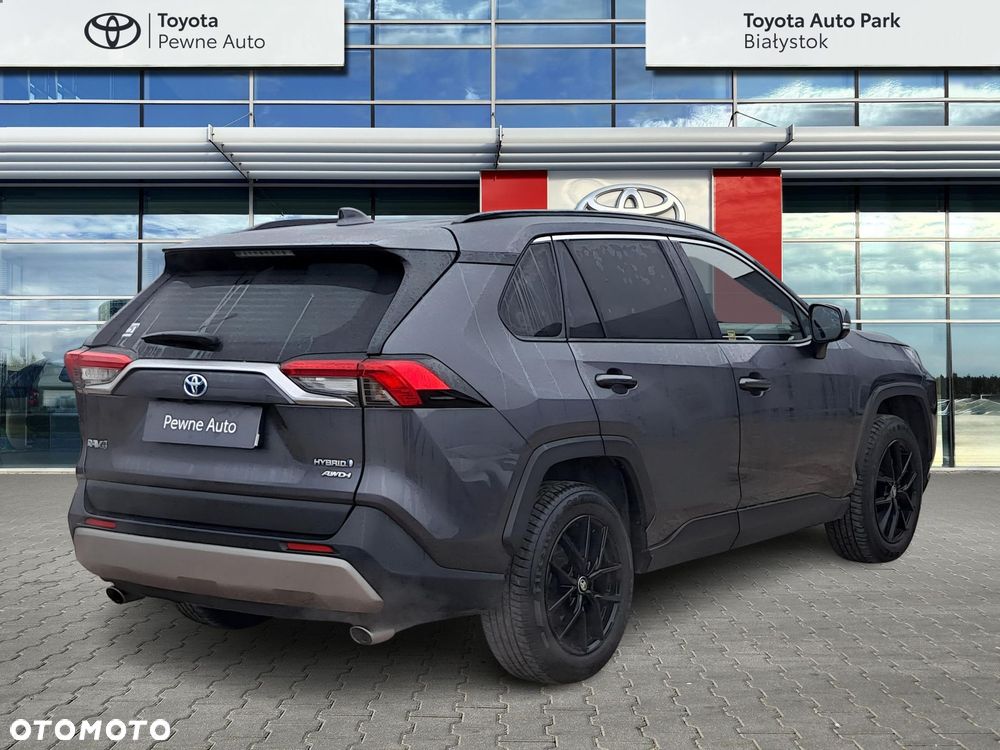 Toyota RAV4 - 5