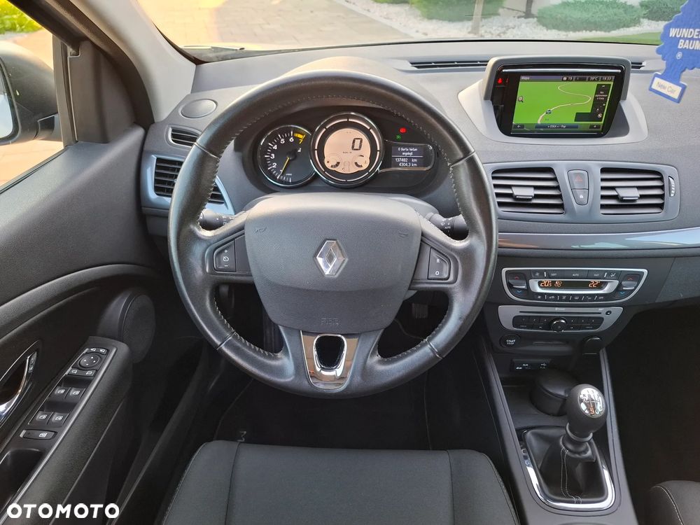 Renault Megane ENERGY TCe 130 LIMITED - 32