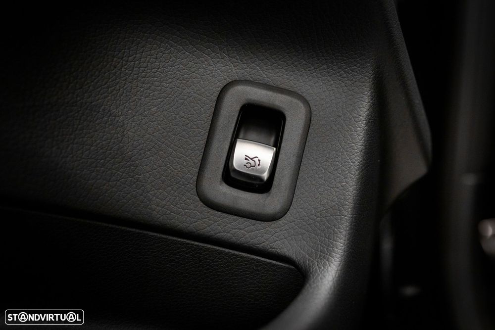 Mercedes-Benz EQC 400 4Matic AMG Line - 36