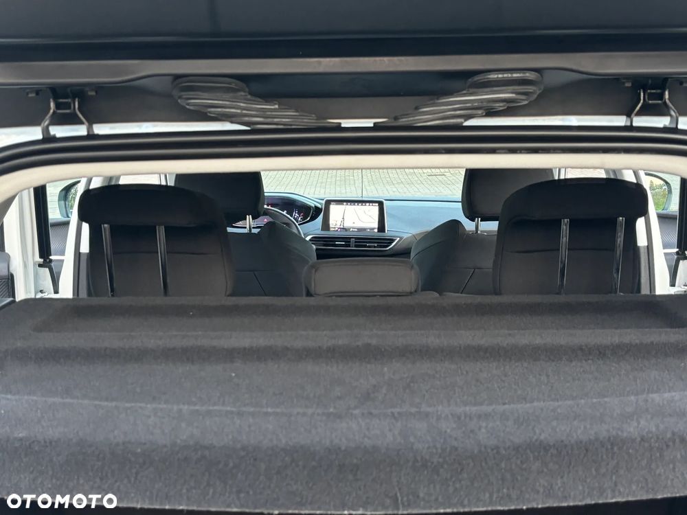Peugeot 3008 - 17