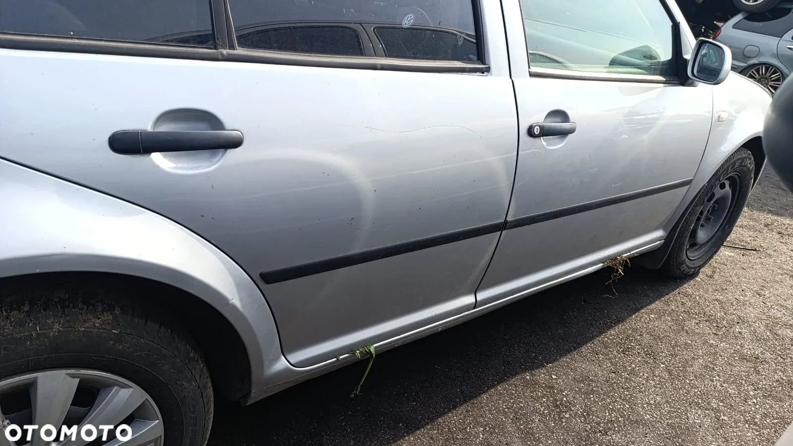 35360 volkswagen bora 1.6 16v na części skrzynia ERT lakier LA7W - 15