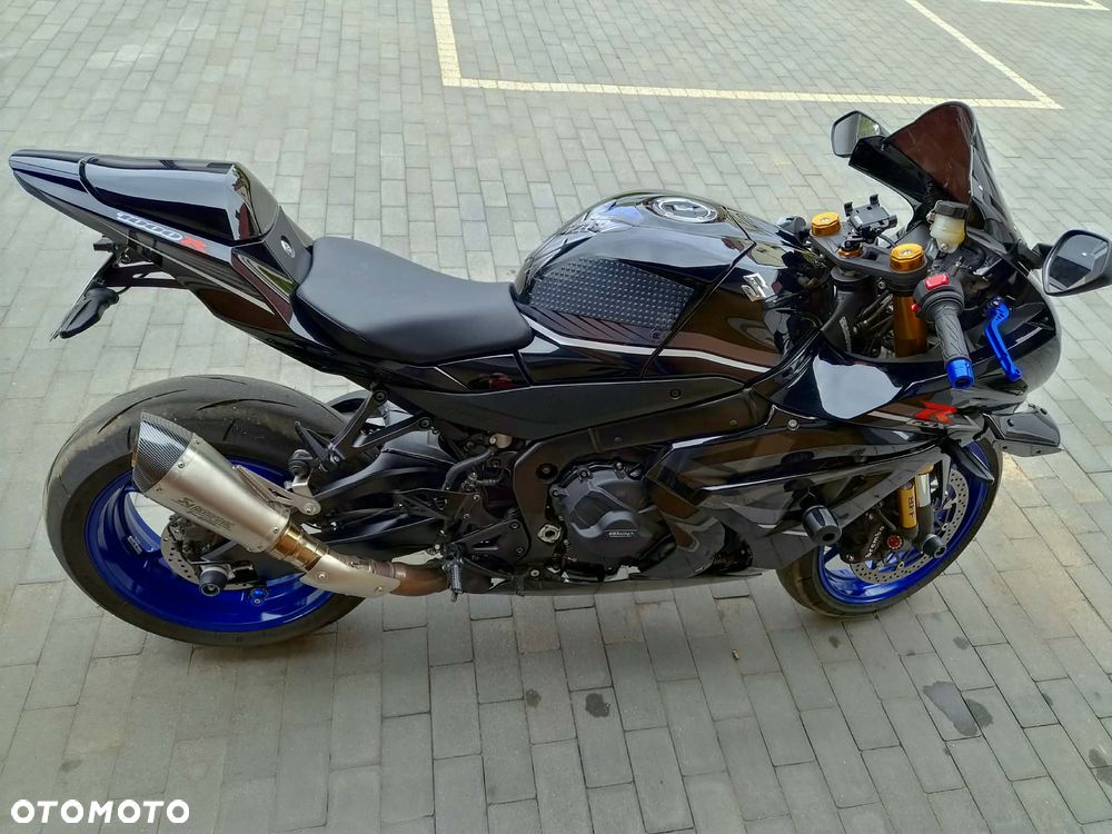 Suzuki GSX-R - 11