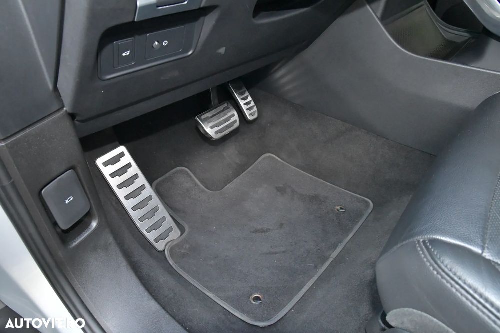 Land Rover Range Rover Evoque 2.0 D150 SE - 20