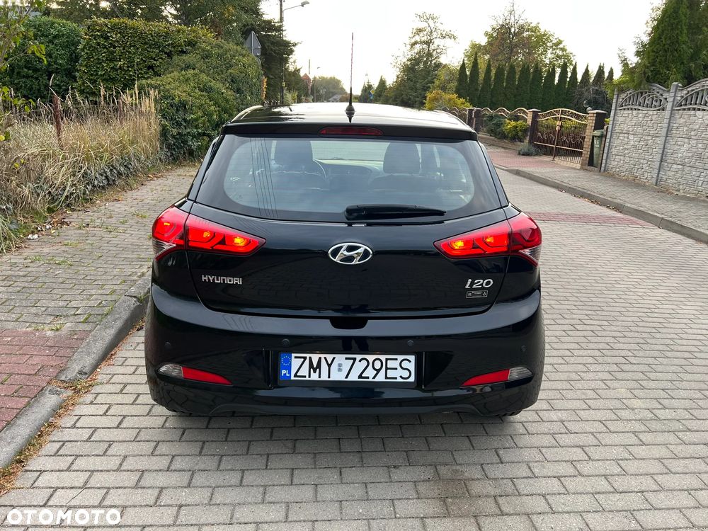 Hyundai i20 - 8