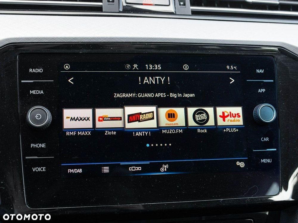 Volkswagen Passat - 18