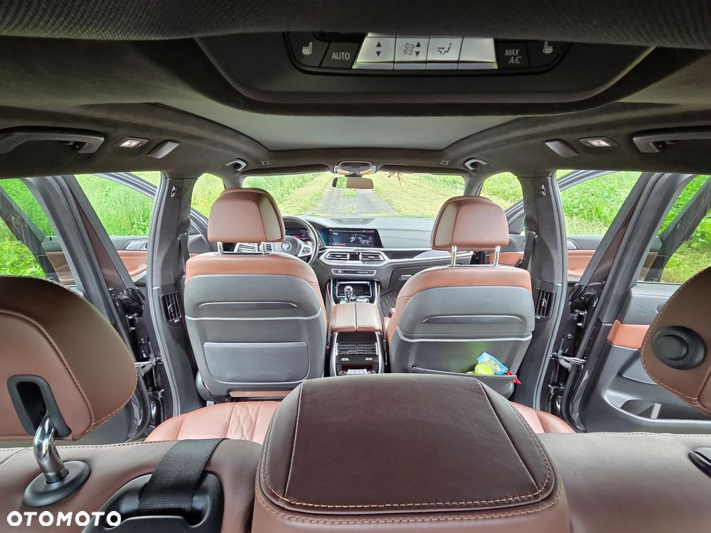 BMW X7 xDrive40d mHEV - 8