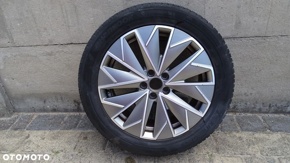 SKODA KAMIQ 658 6.5Jx17H2 ET40 5X100 - felga - 1